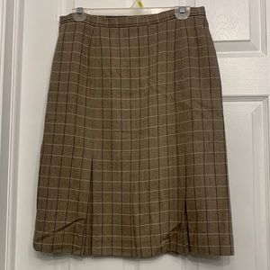 2/$30 Banana Republic  brown & cream plaid herringbone wool blend skirt
